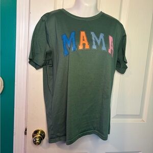 SHEIN green multicoloured "MAMA" graphic tee Size M